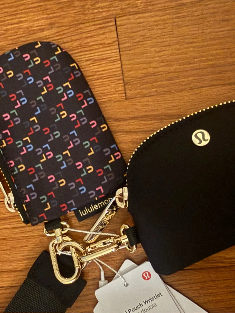 NWT LULULEMON DUAL POUCH WRISTLET